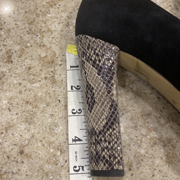 Michael Kors Black Suede and Snakeskin Platform Block Heel Size 8 - Picture 5 of 9